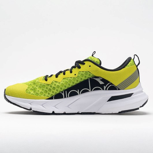 Lime Green / Sulphur Spring / Black Orthofeet Diadora Mythos Blushield Volo Men's Running Shoes | OYULC8952