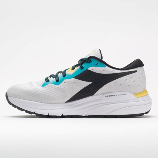 White / Black Orthofeet Diadora Mythos Blushield 6 Women's Running Shoes | GCUSZ5762